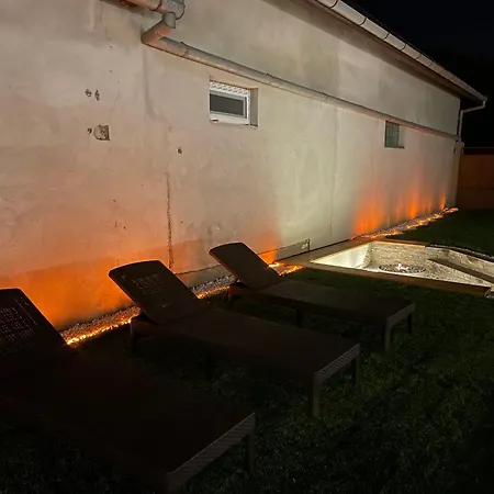 Duplex Oasis * Ada
