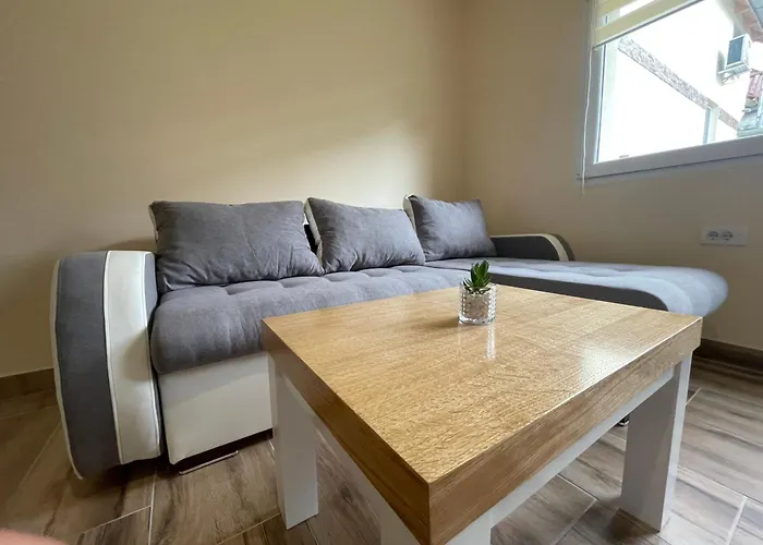 Duplex Oasis アパート Ada