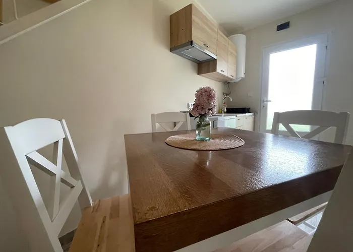 Duplex Oasis アパート *