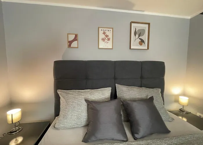 Duplex Oasis アパート